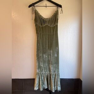 Reformation Oda Velvet Dress